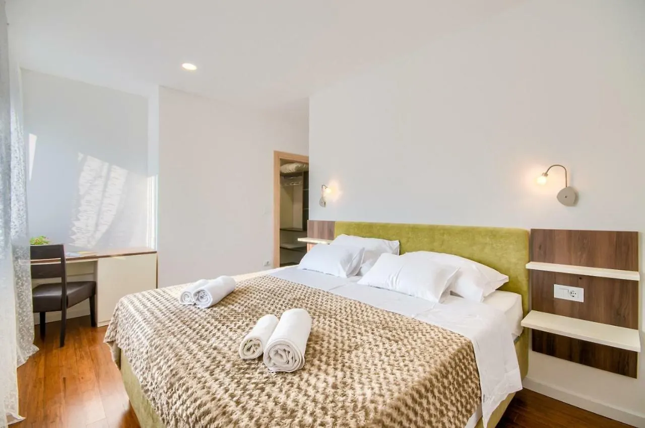 Pensión Rooms K&T Sea Side Luxury Pula
