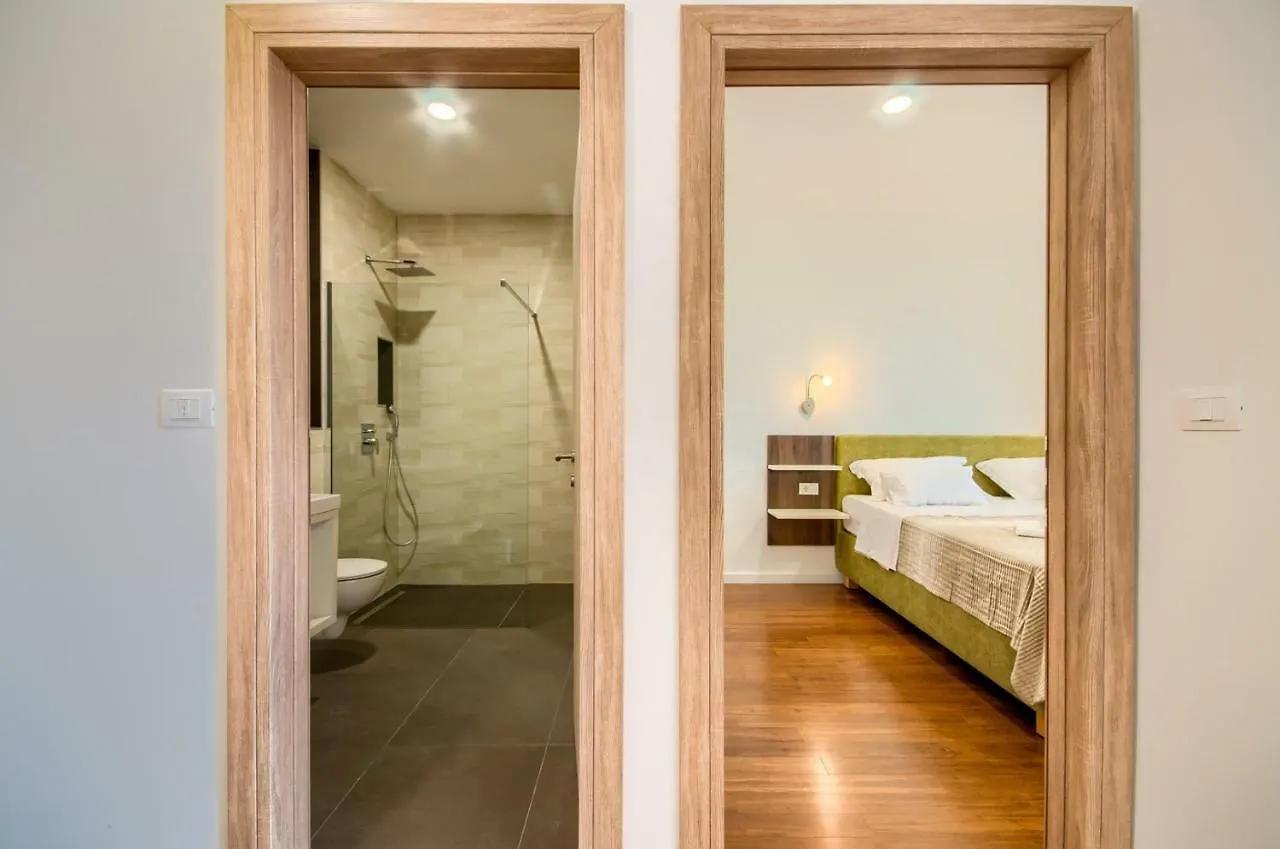 Rooms K&T Sea Side Luxury Pula Pensión